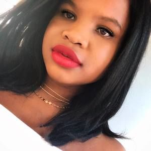 Meet your Posher, Whitney